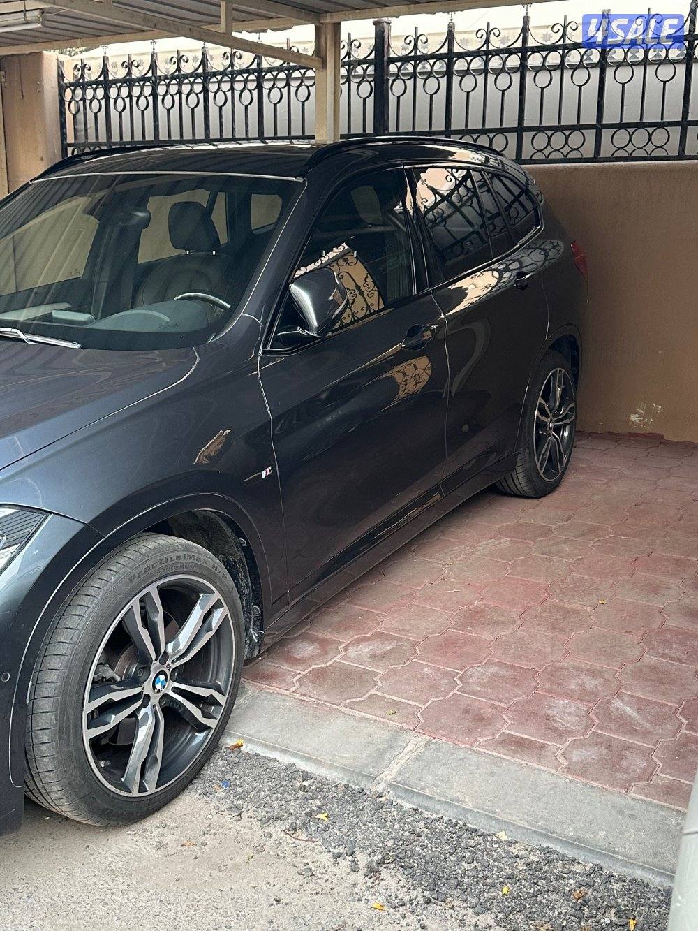 BMW X1 موديل 2019 السياره بحالة ممتازة صبغ الوكاله1