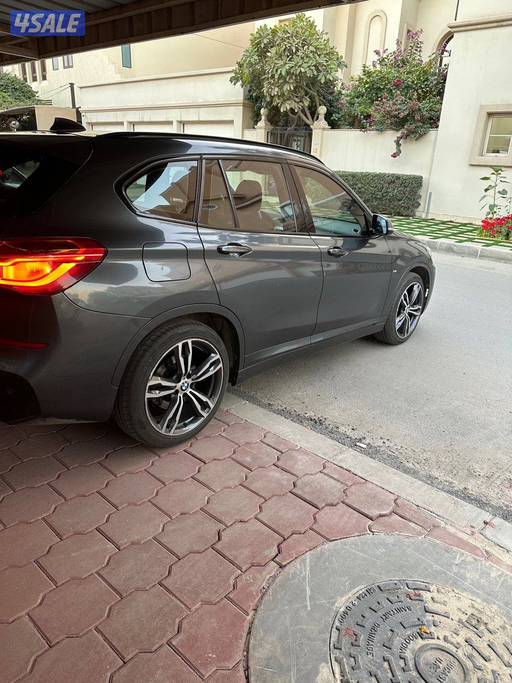 BMW X1 موديل 2019 السياره بحالة ممتازة صبغ الوكاله4