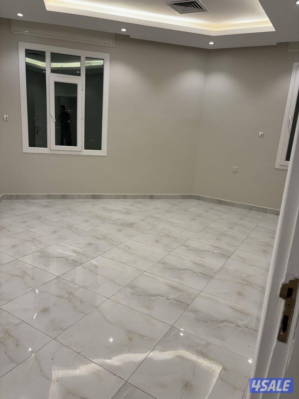 للايجار شقه سوبر ديلوكس في جابر الاحمد1