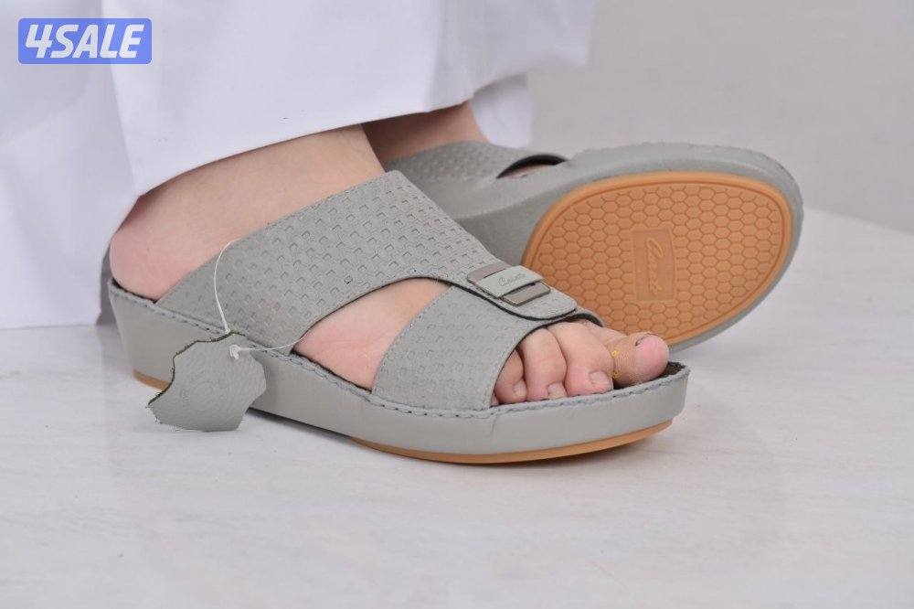 احذية. تميمه3