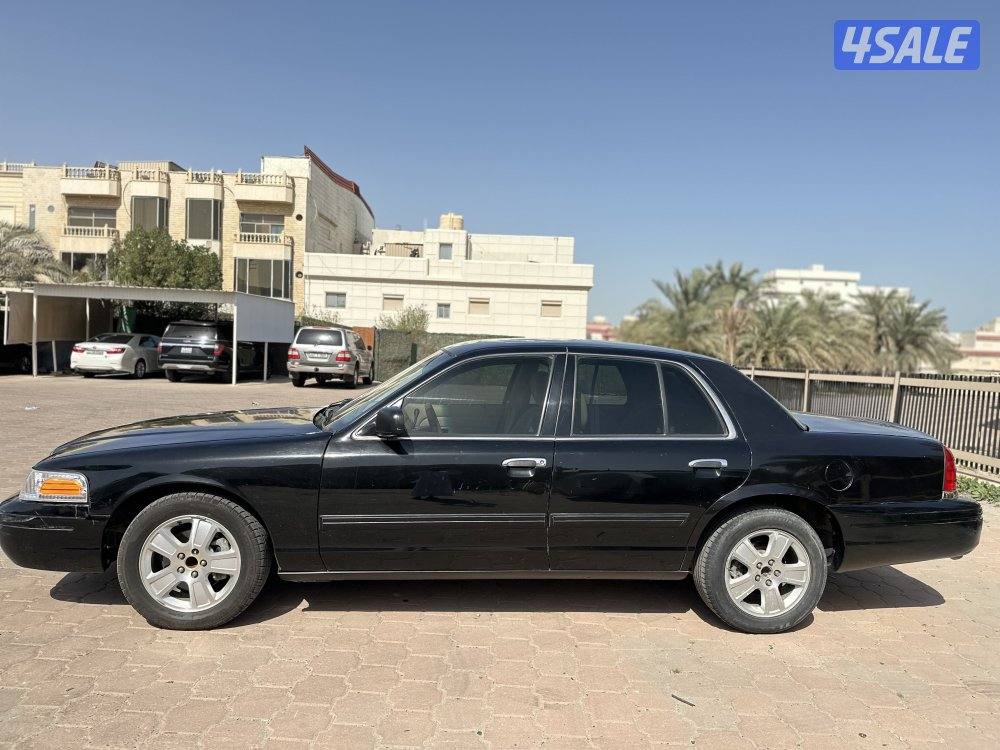 فورد فكتوريا موديل 2011 شرط الفحص1