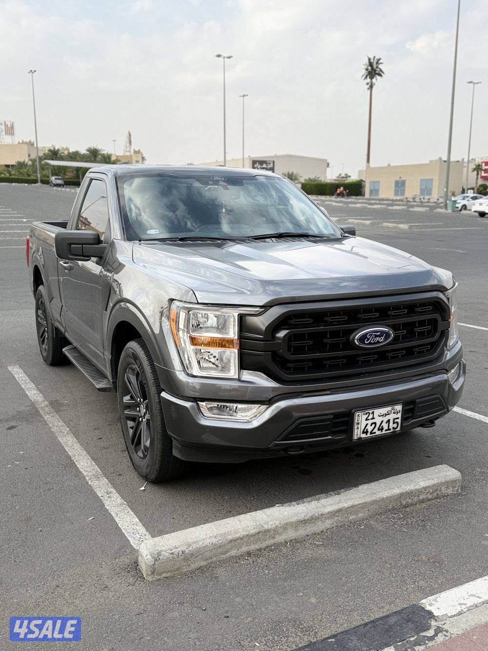 للبيع F-150 موديل 2022 نظيف0