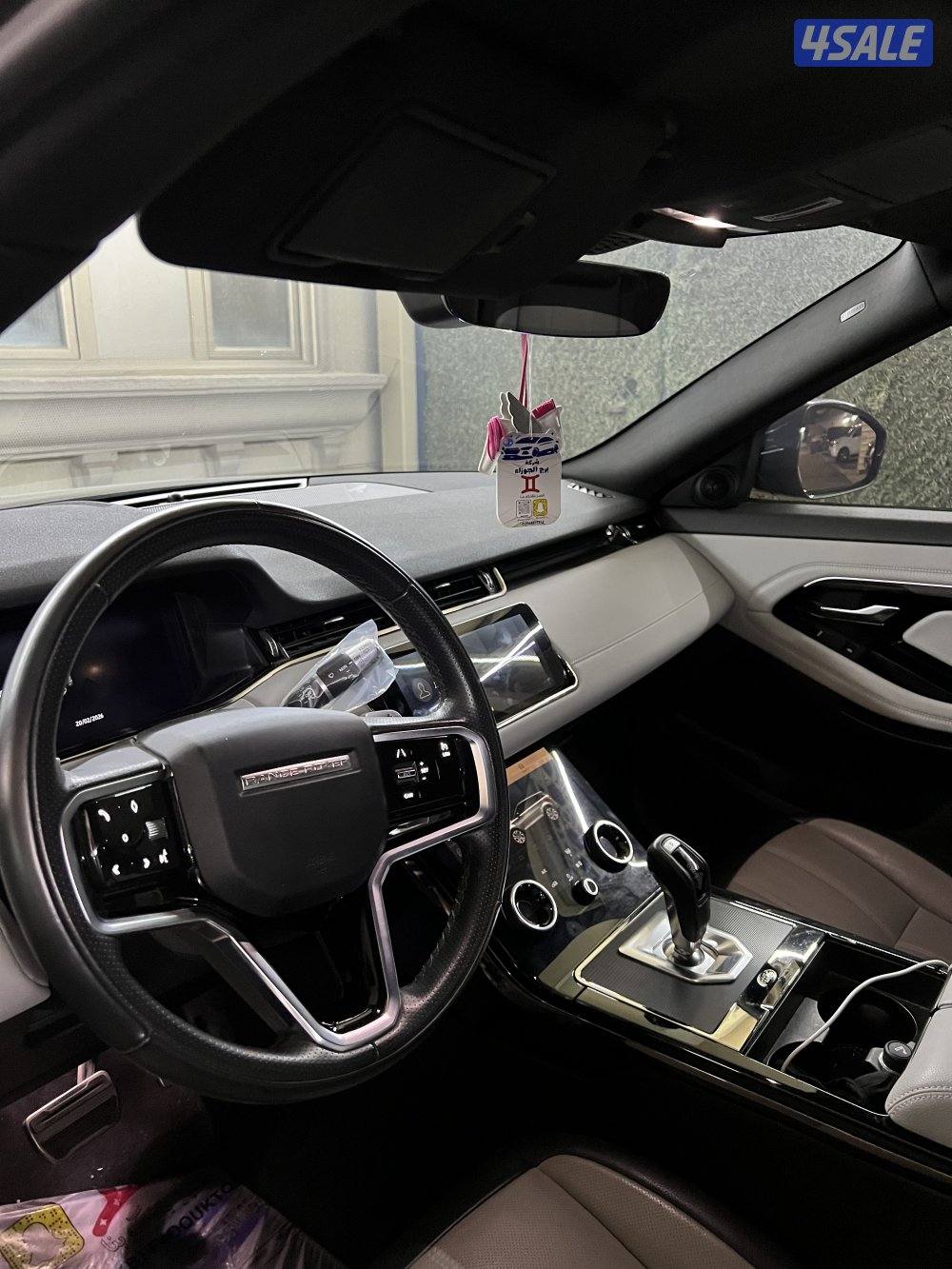 رينج روفر 20220