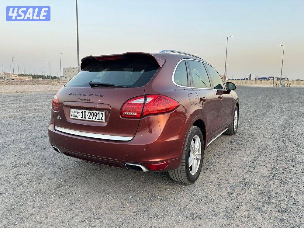 بورش كايين ٢٠١١ ماشي ١٧٨ الف0