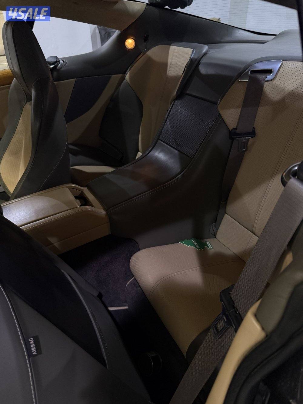 ASTON MARTIN DB9 V12 6.0L 20088