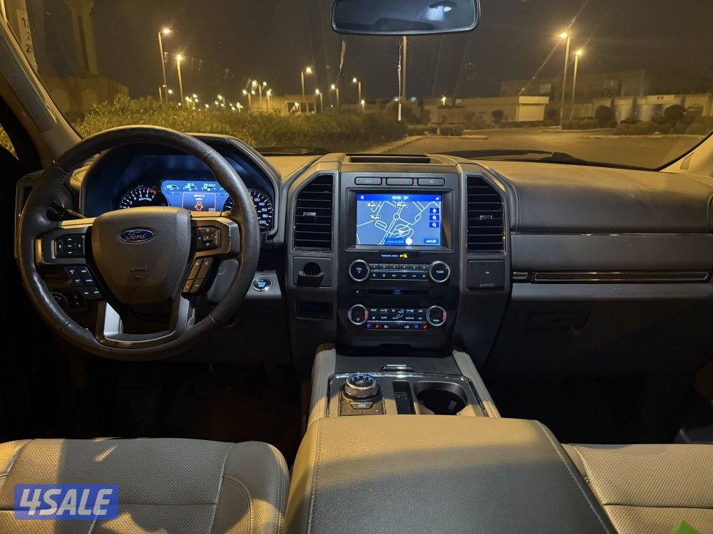 للبيع فورد اكسبيدشن موديل 2018 طلع من الوكاله نهاية 2020 مالك اول2