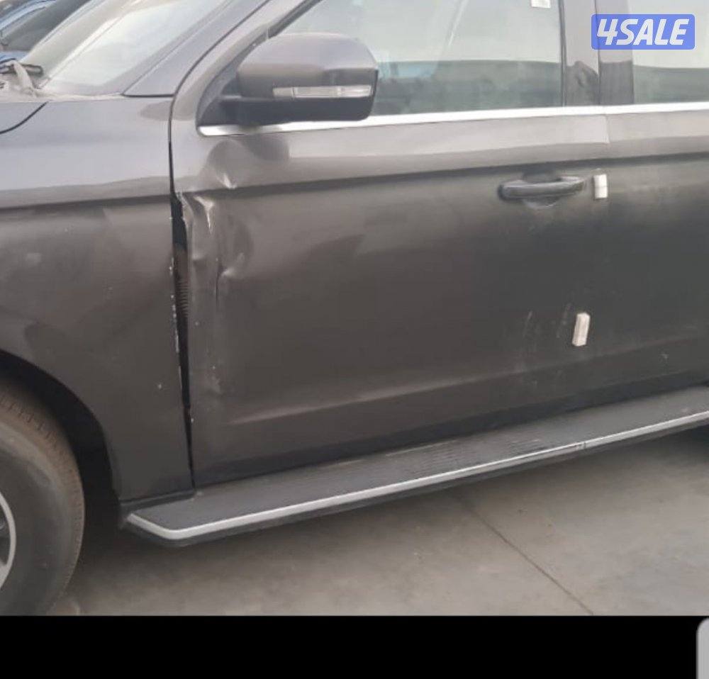 للبيع فورد اكسبيدشن موديل 2018 طلع من الوكاله نهاية 2020 مالك اول5