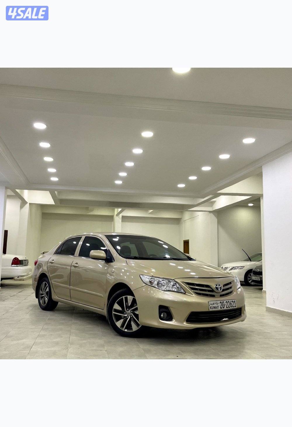 تويوتا كورولا 2013 بحالة ممتازة6