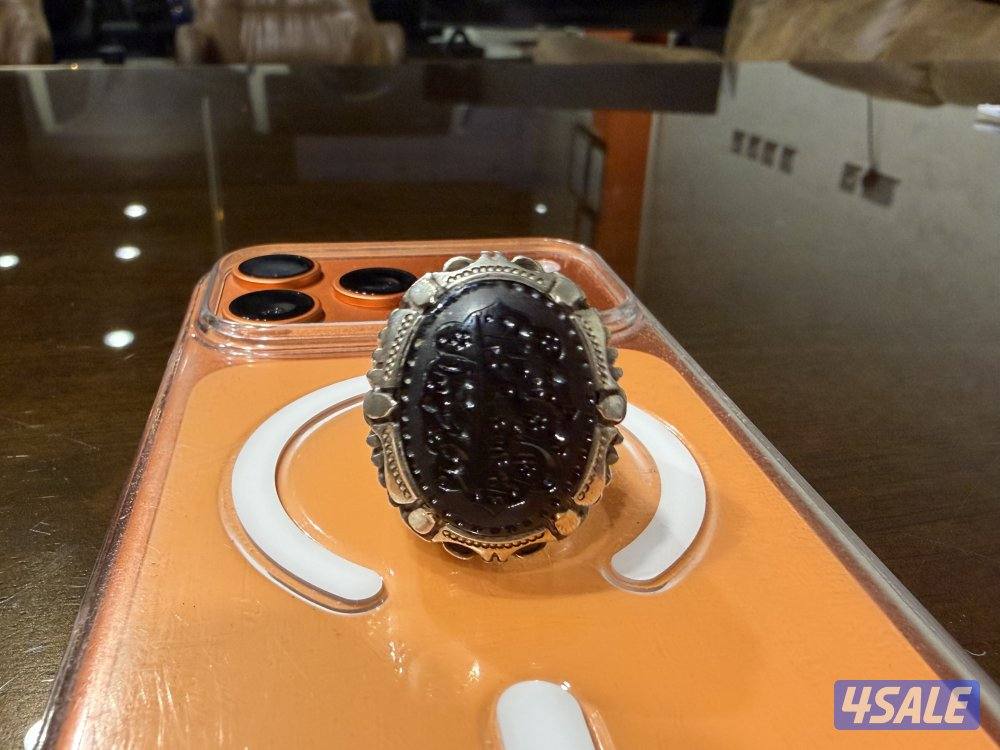 للبيع خاتم عقيق منقوش حجم راهي فضه ثقيله0