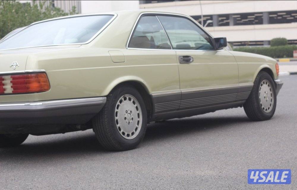 للبيع Mercedes-Benz كوبيه باب واحد موديل 1982 حجم 500 sec4