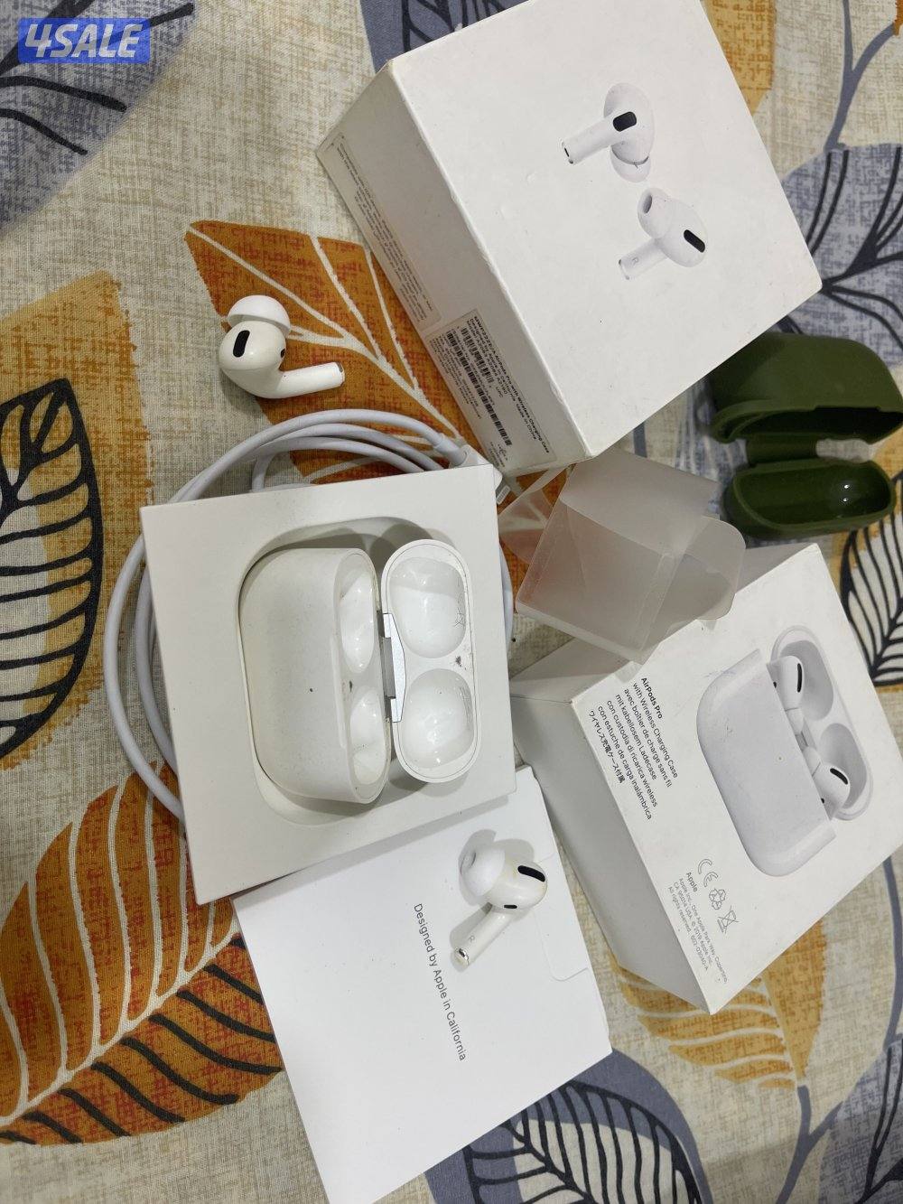 سماعة أبل ايربود برو 1 نظيفة وشغالة تمام مع الكفر والكرتون والواير8
