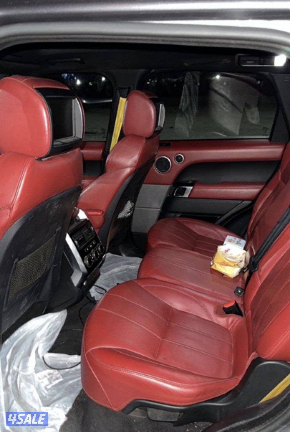 للبيع رنج روفر سبورت V8 سوبر شارج داخليه نضيفه جدا اللون احمر2