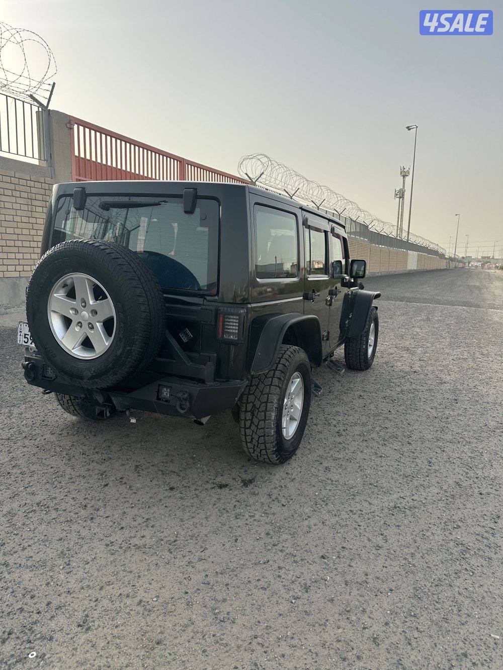 للبيع جيب رانجلر صحارى8