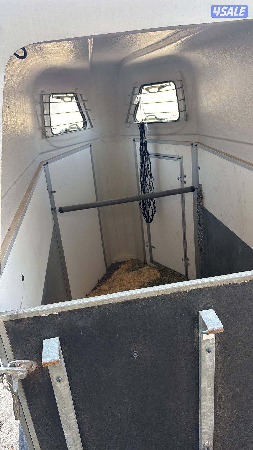 عربانة خيل المانيه موديل ٢٠٠٩ (فل سيفتي3