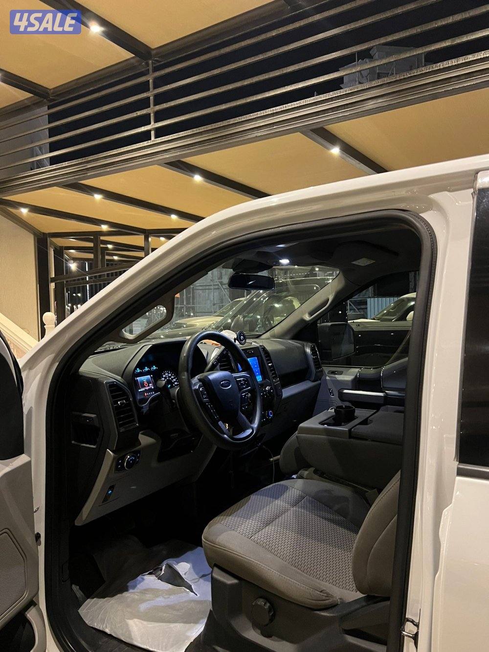 للبيع وانيت فورد F 150 صبغ الوكاله0