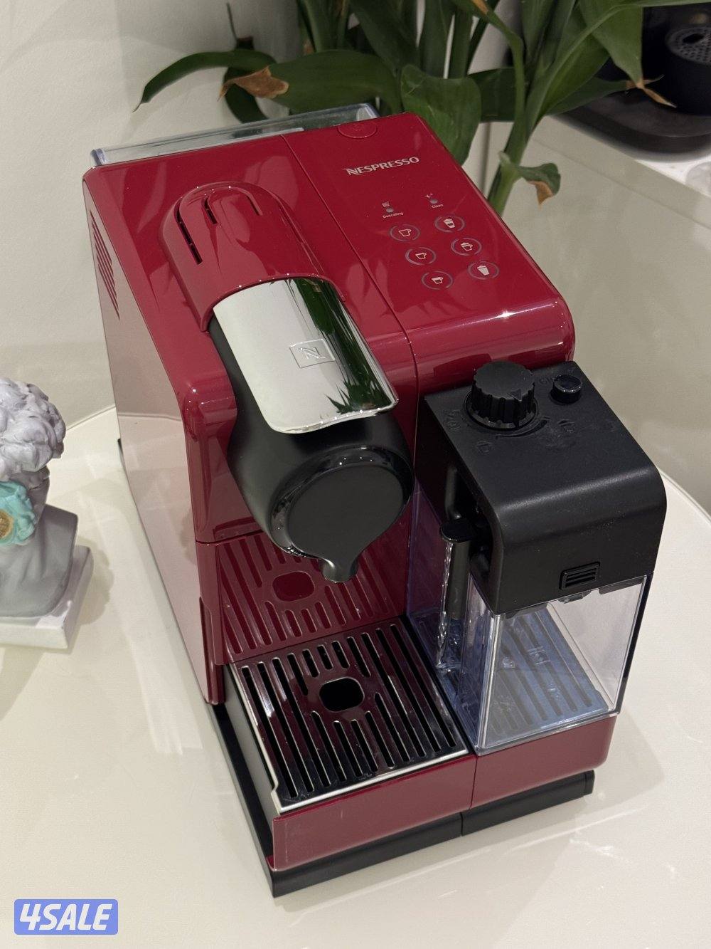 مكينه قهوه نسبريو وحليب شبه جديده6
