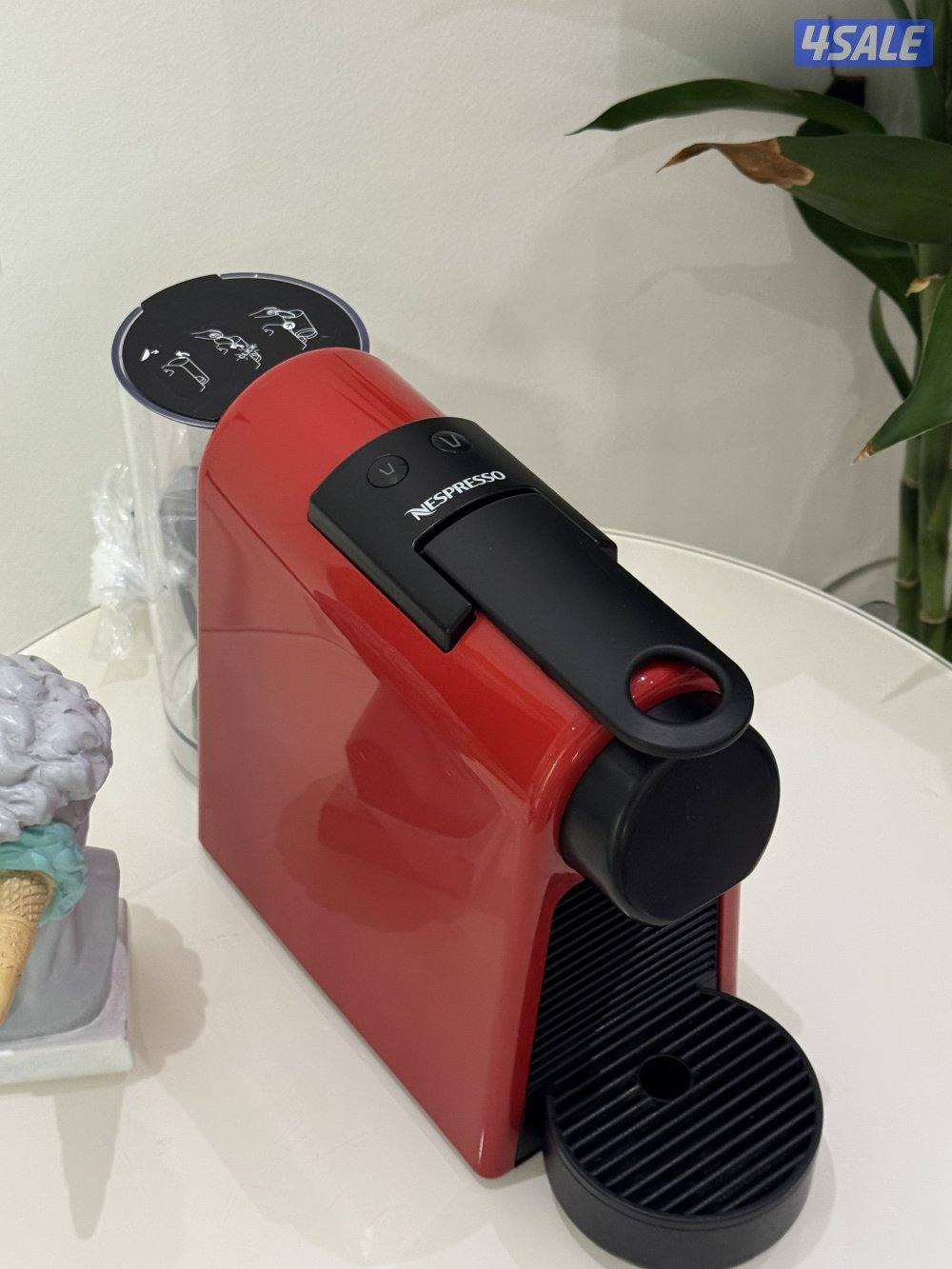 مكينه قهوه كبسولاه صغيره نسبرسو0