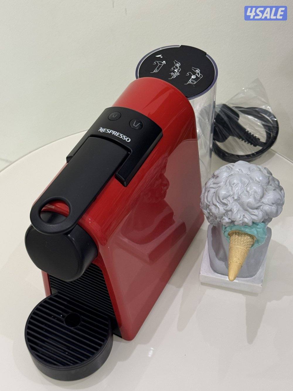 مكينه قهوه كبسولاه صغيره نسبرسو1