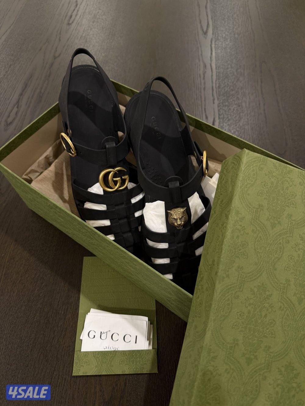 للبيع صندل غوتشي اصلي4