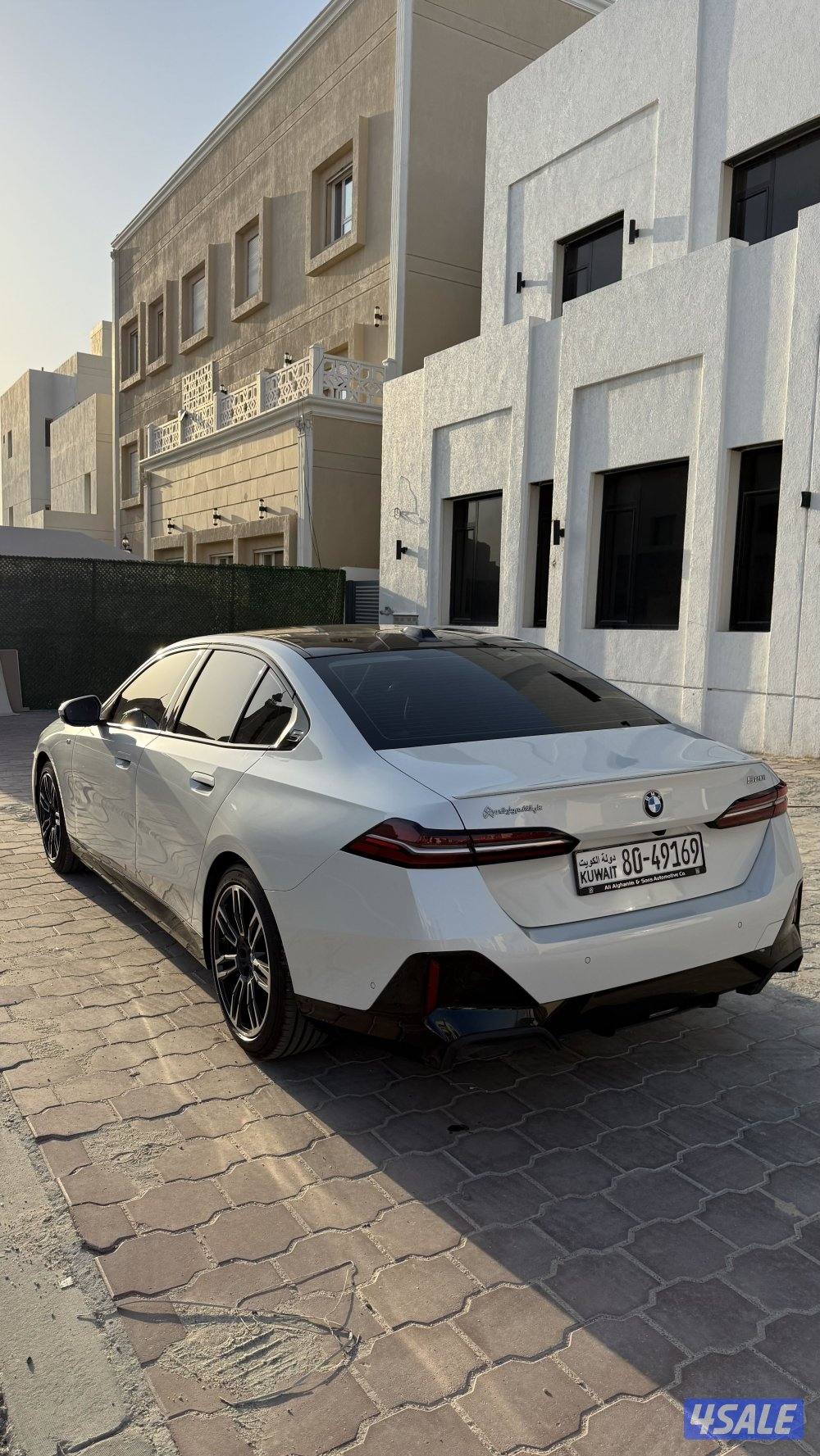 BMW 520i 2024 M sport1