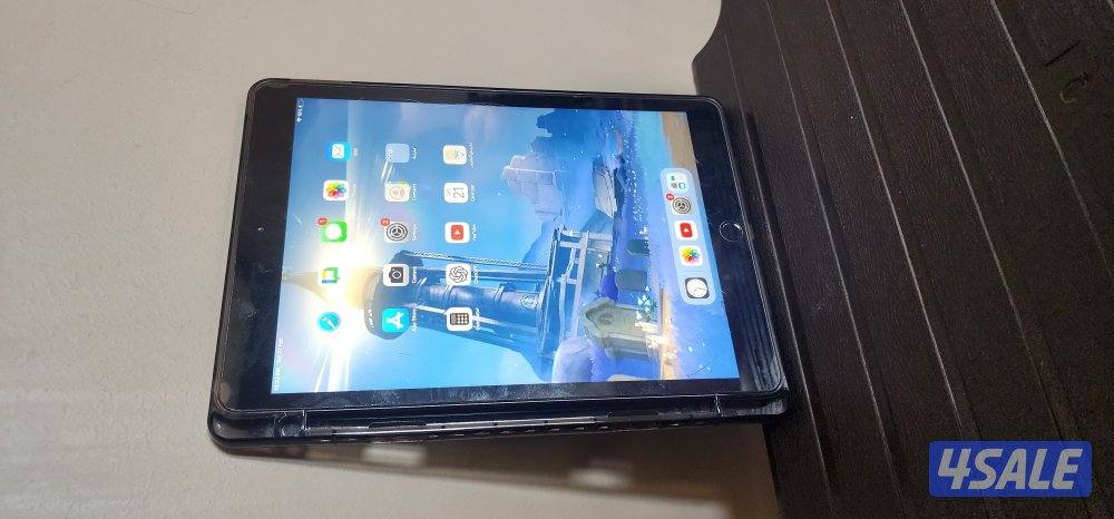 ipad 8th Gen 32GB WIFI3