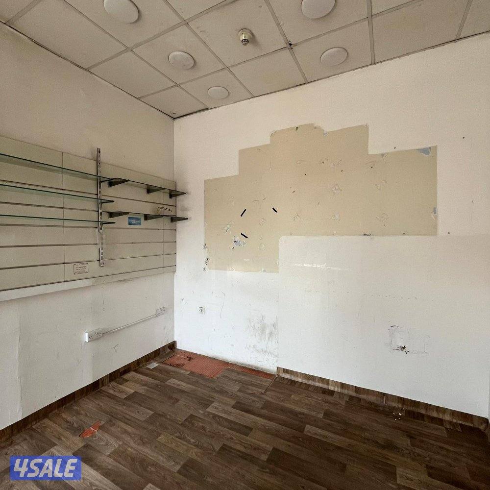 محل تجارية مع فترة سماح للإيجار في حولي .2