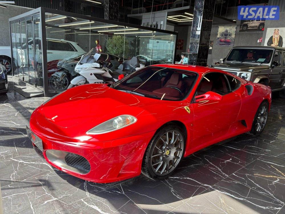 فيراري F4300