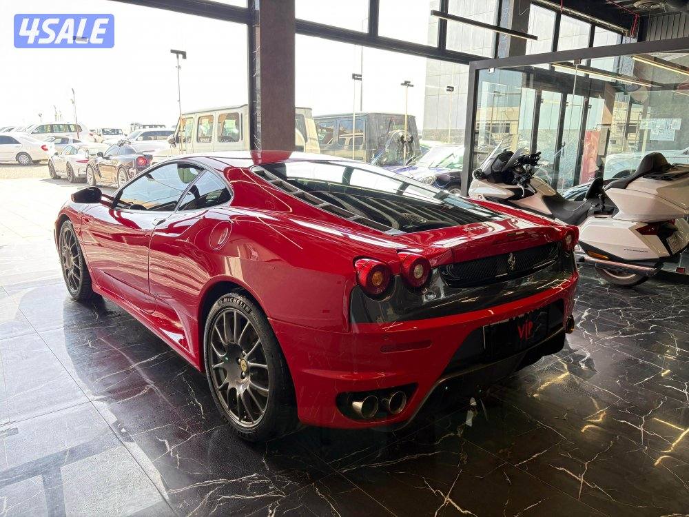 فيراري F4305