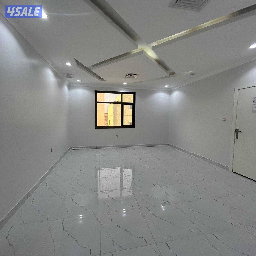 شقة سكنية للإيجار في الأندلس قطعة 30