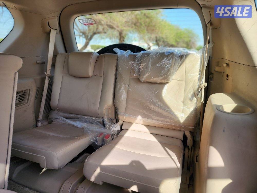 تويوتا برادو TXL أعلى درجة صبغ الوكالة عداد 54 ألف سرفس منتظم موديل 226