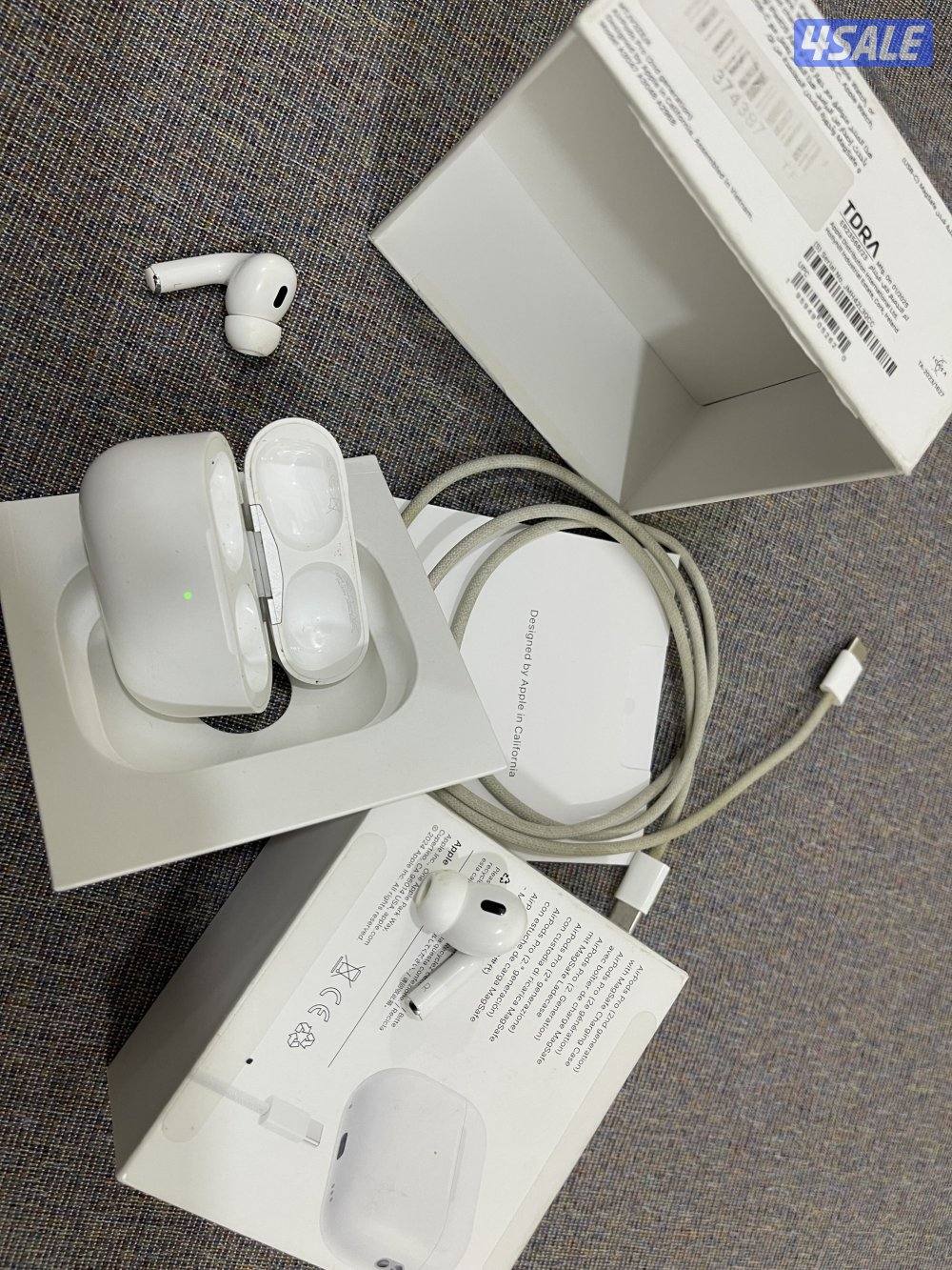 سماعة ابل برو 2 تو تايب سي شحن نظيفة حيل وشغالة تمام مع الكرتون0