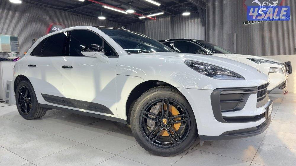 للبيع بورش مكان1