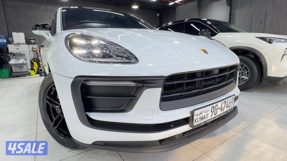 للبيع بورش مكان8