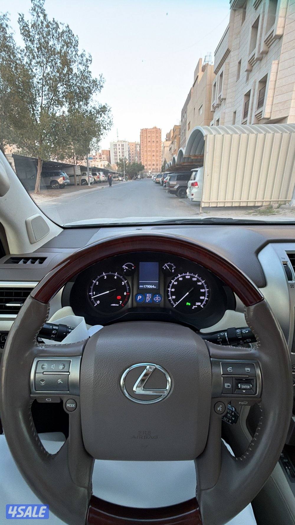 لكزس GX460 موديل 20106