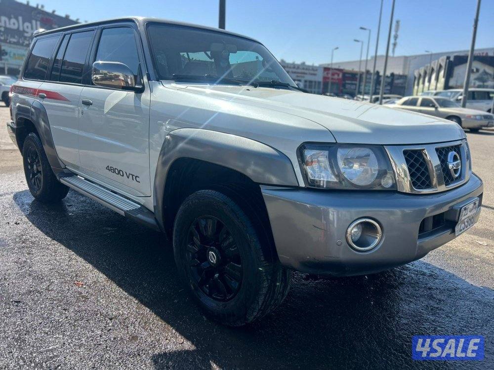 نيسان باترول سوبر سفارى موديل 2019 ماشى 178.000 k.m  وارد الخليج .1