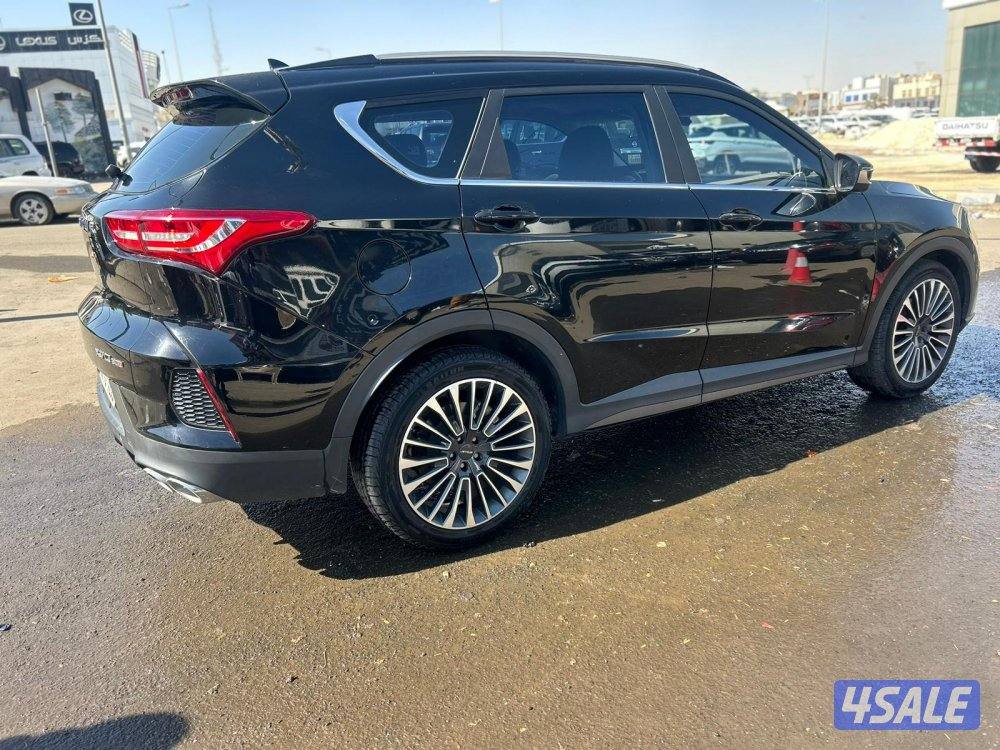 X70 JETOUR موديل 2023 ماشى 66.000 k.m   وارد الكويت .صبغ وكالة2