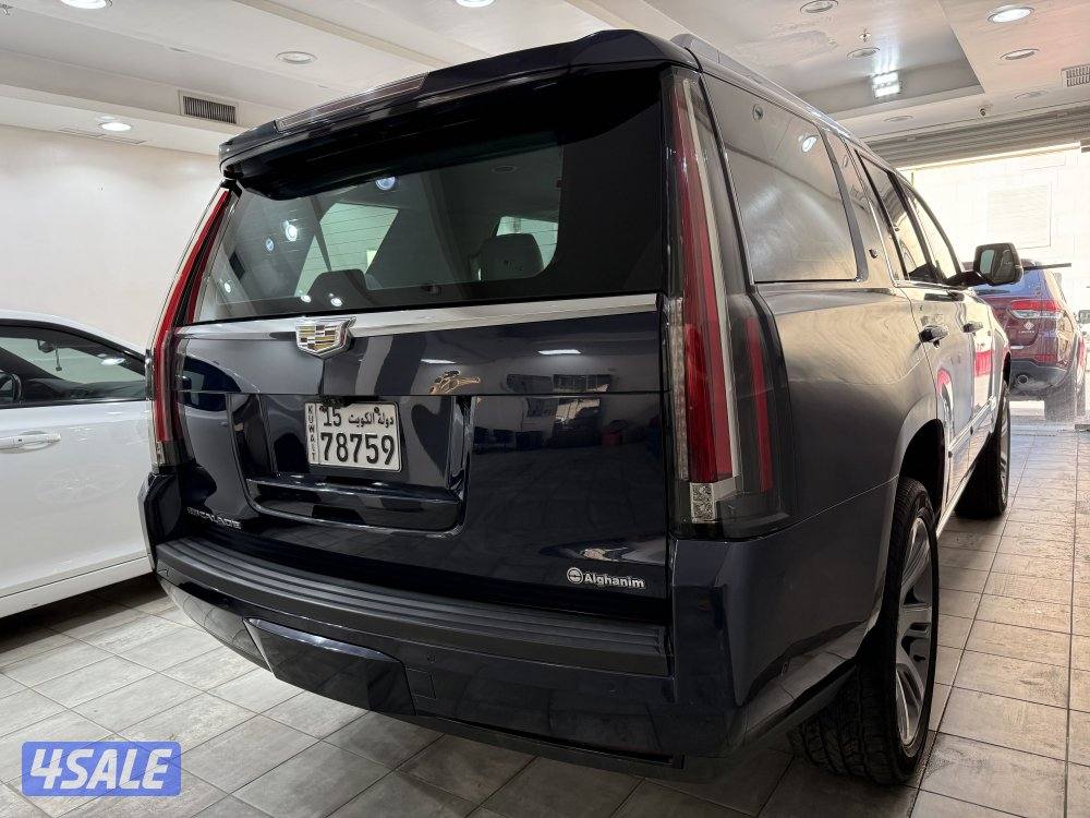Cadillac Escalade كاديلاك اسكاليد1