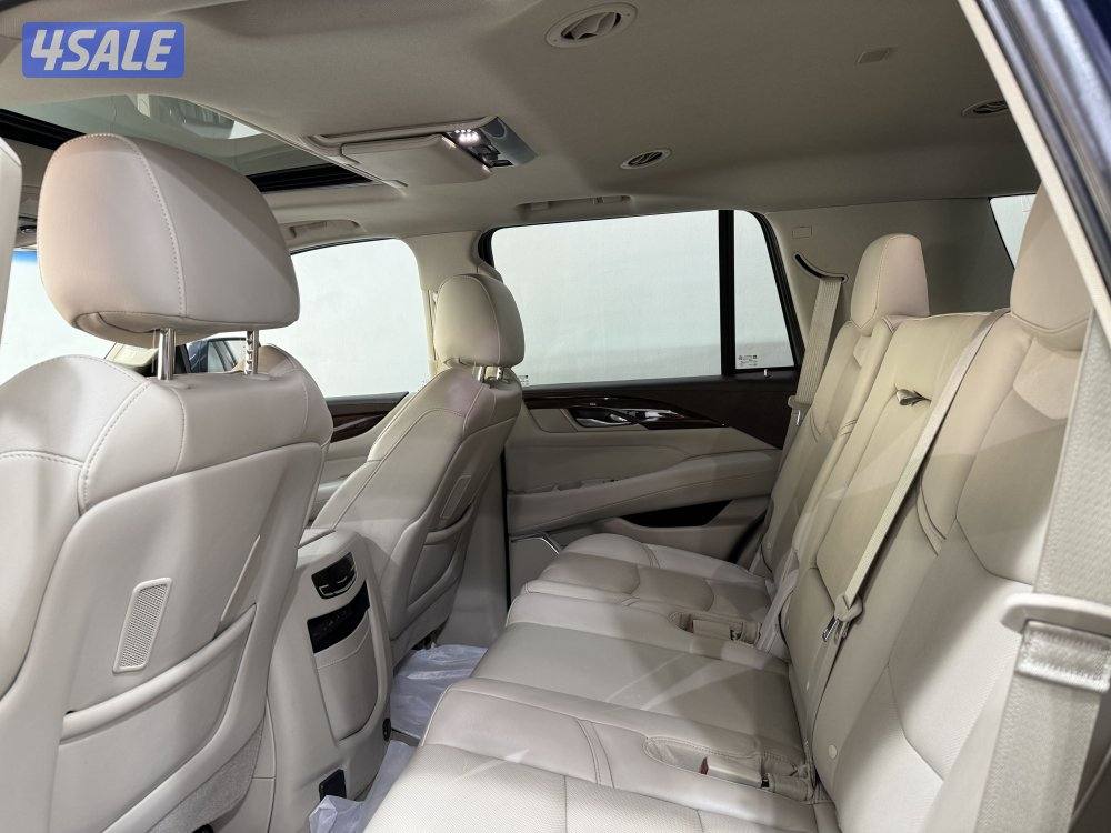 Cadillac Escalade كاديلاك اسكاليد2