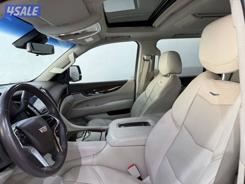 Cadillac Escalade كاديلاك اسكاليد5