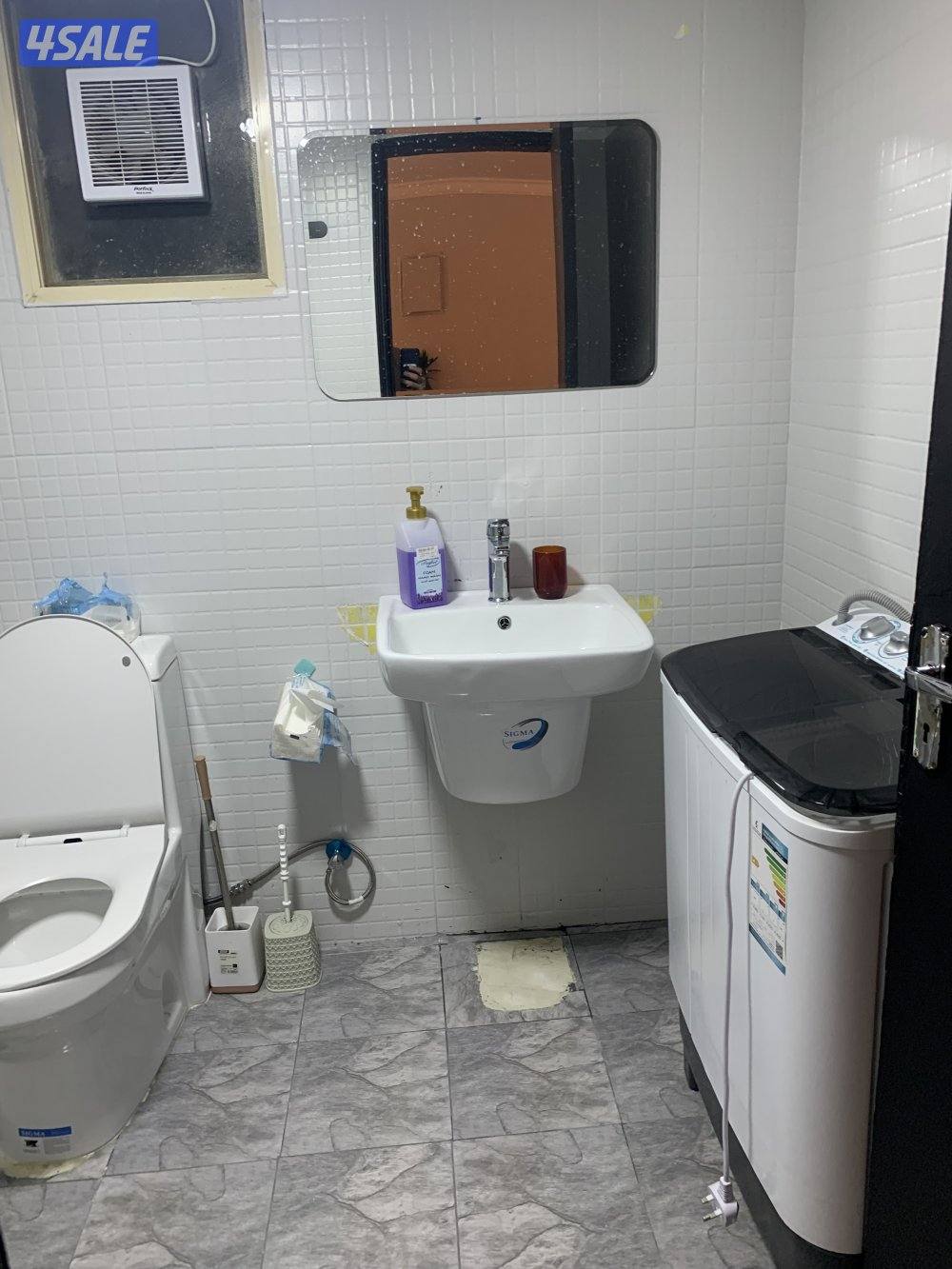 شقق للايجار خلو وفاضي غرفة وصالة ومطبخ وحمام تشطيب سوبر لوكس 🚙🚗9