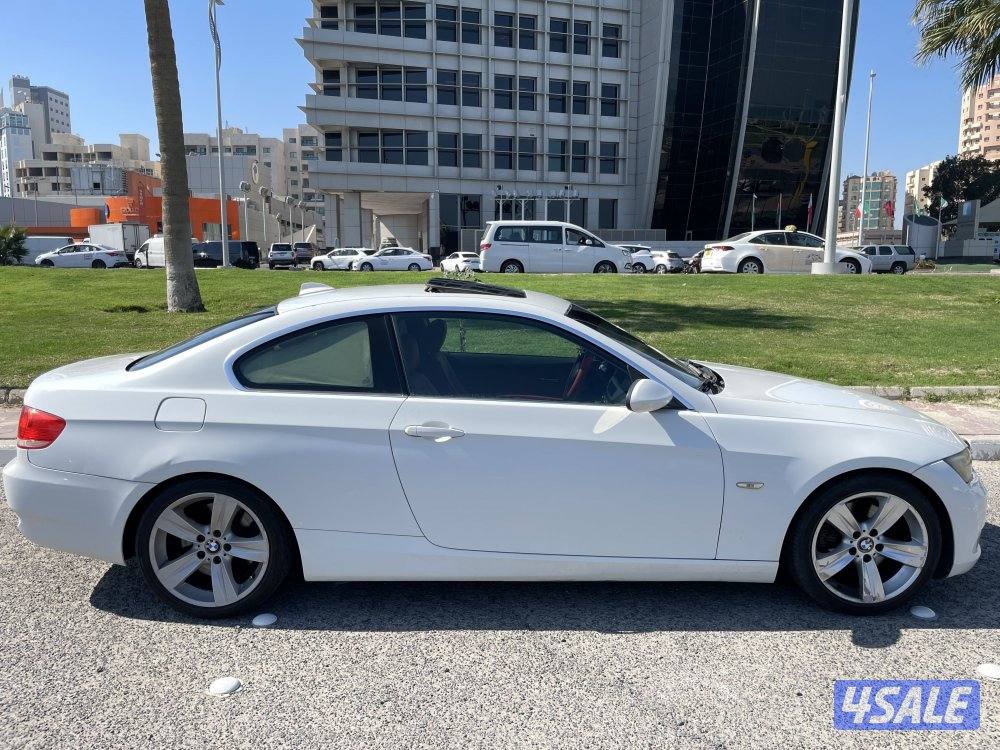 BMW 330i1