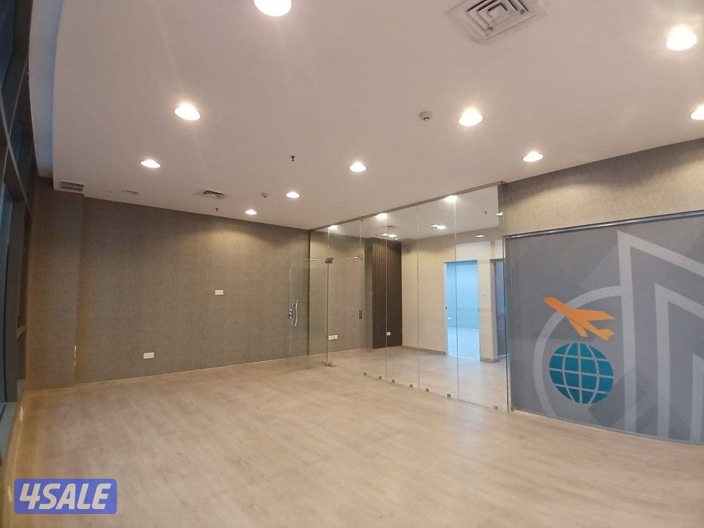مجمع تجاري راقي - للشركات التجاريه وبيئه أعمال مثاليه - مساحات مميزه7