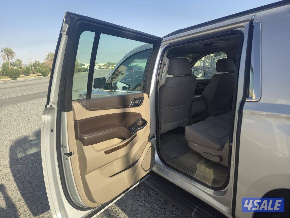 Chevrolet Suburban long 2017 model 87,000 km accident free.10