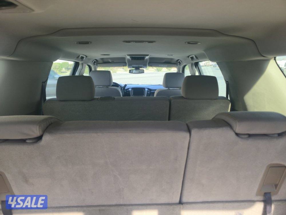 Chevrolet Suburban long 2017 model 87,000 km accident free.13