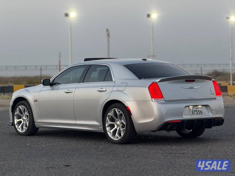 كرايزلر هيمي 5.7L V8موديل 2021 ماشي 60 الف1