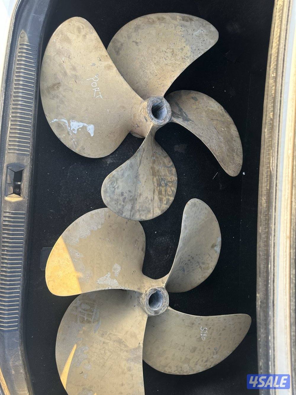 للبيع براوانات2