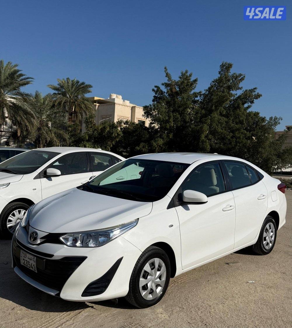 البيع جمله (5 سيارات) بحالة فوق الممتازة 20200