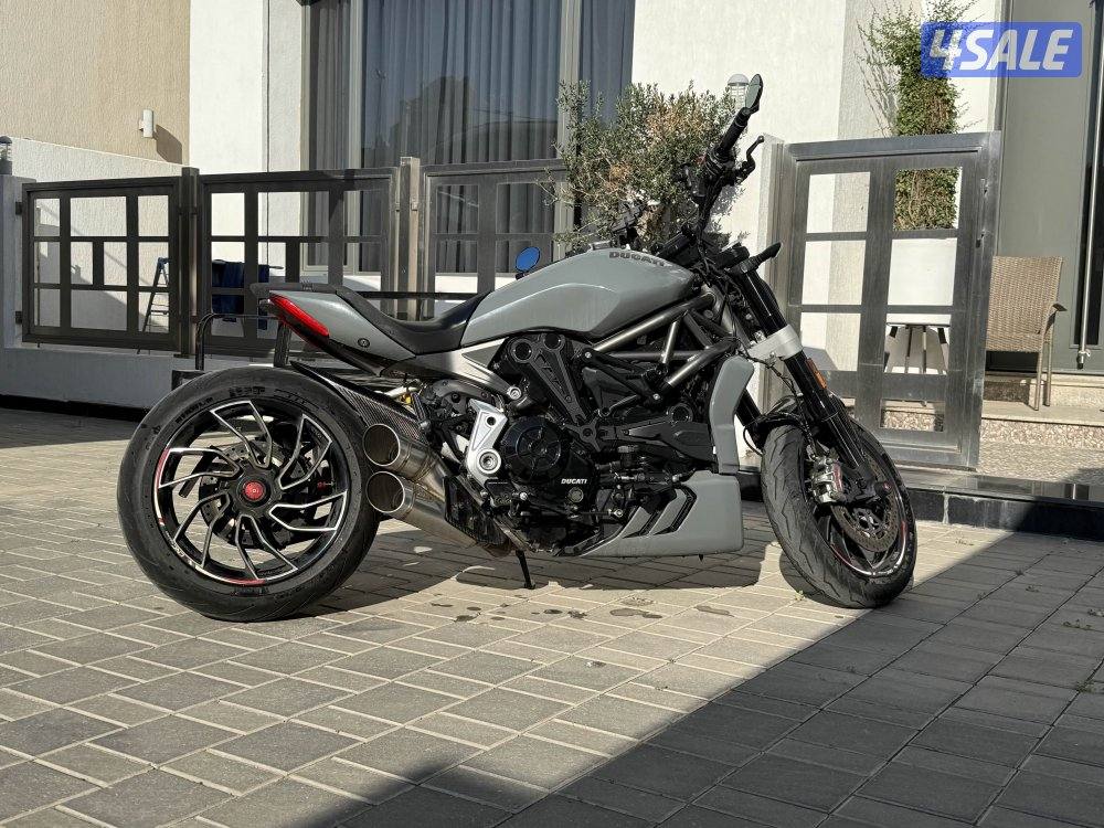 Ducati X diavel s2