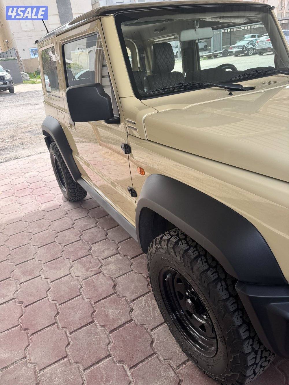 للبيع سوزوكي جيمني ٢٠٢٥ وكالة آلكويت صنع في اليابان0