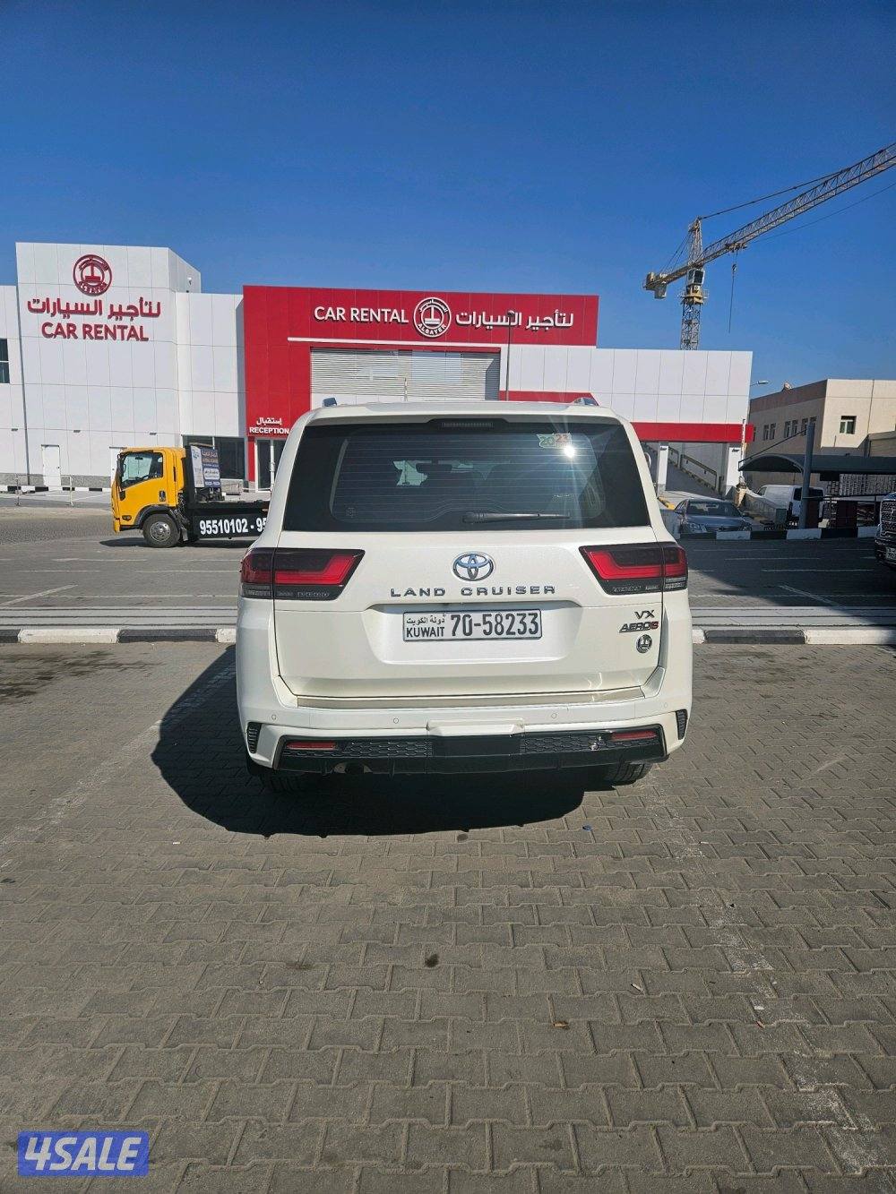 للبيع لاندكروزر (VX AERO S) موديل 2023 ماشي 21600 الف كم بحالة الوكالة2